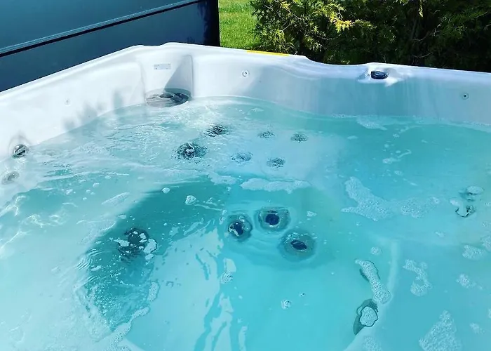 לינה וארוחת בוקר Rasmus 4*